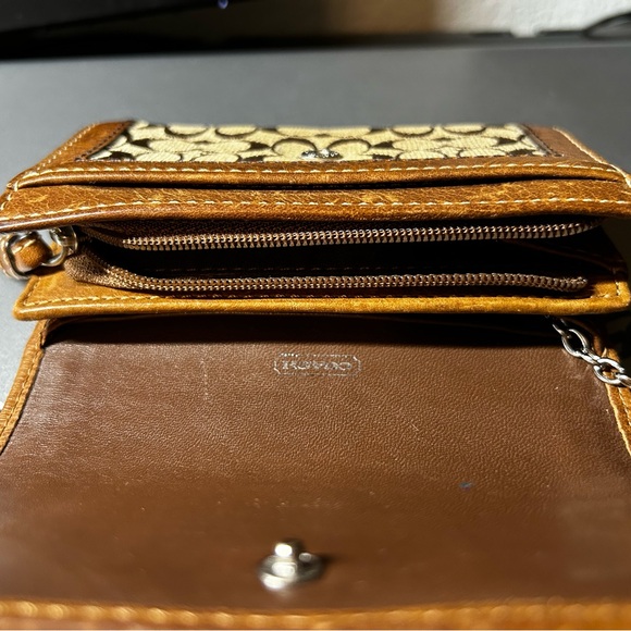 Coach Wallet - Picture 5 of 7